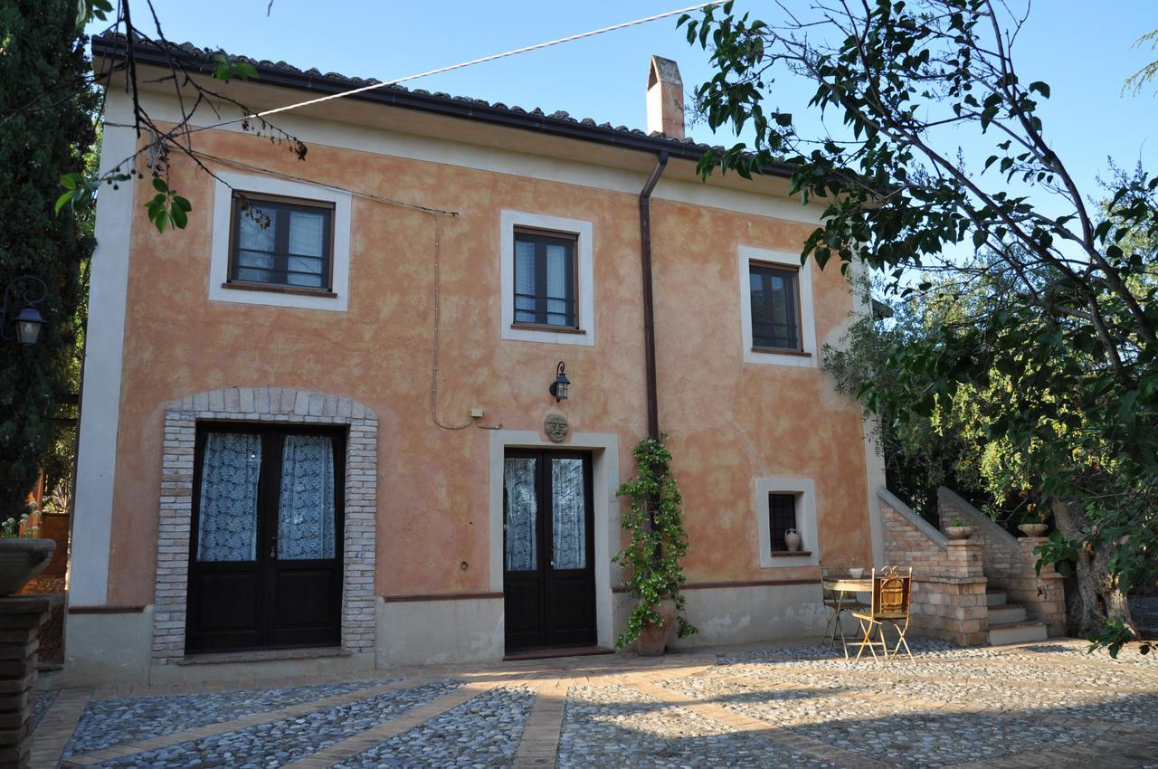 Masseria Fonte Di Maroglio *